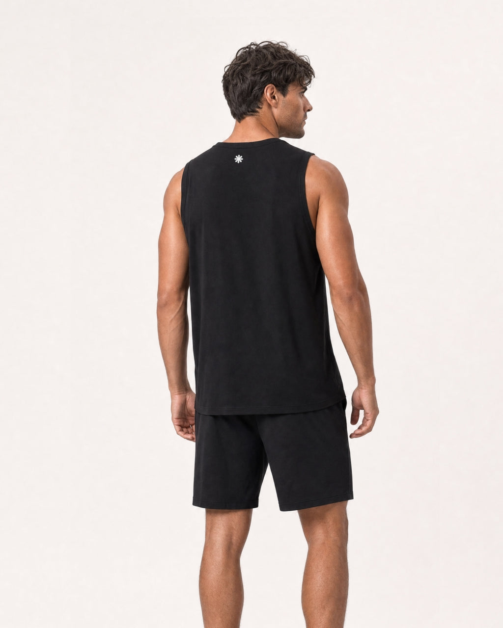 PERFORMANCE TANK