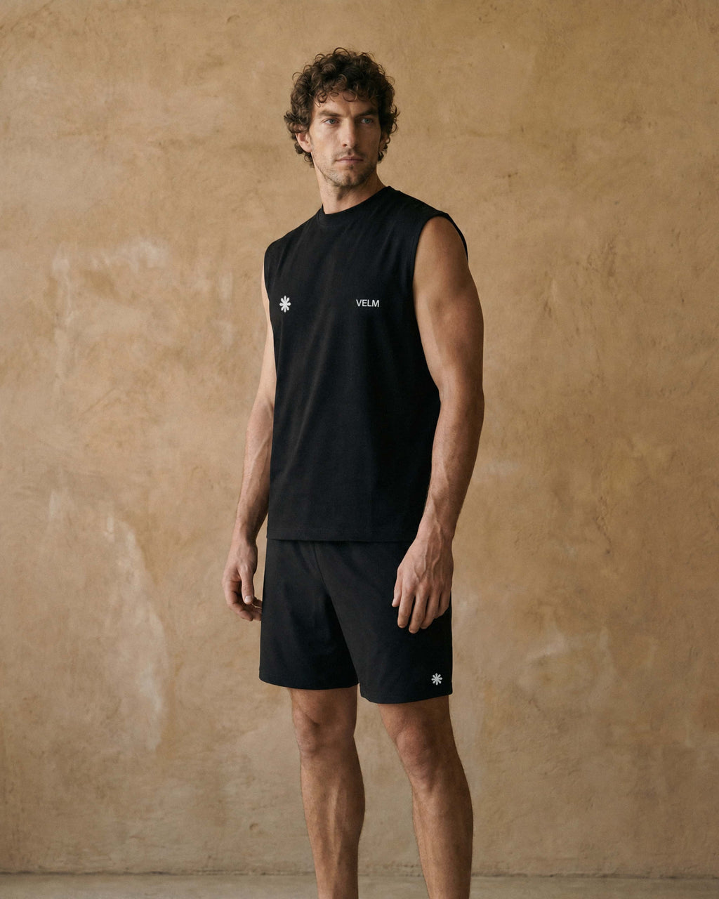 CREST TANK